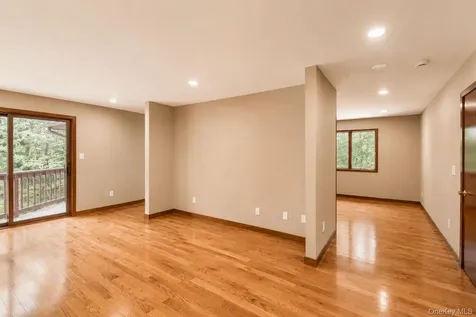 5 Buroak Drive Hopewell Junction NY 12533