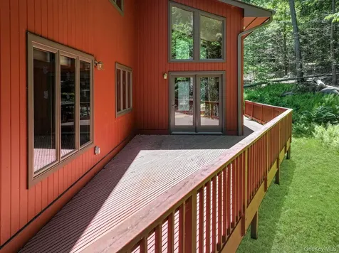 5 Buroak Drive Hopewell Junction NY 12533
