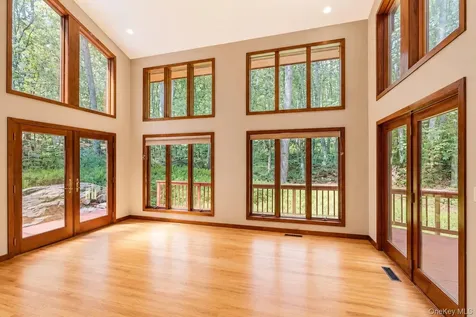 5 Buroak Drive Hopewell Junction NY 12533