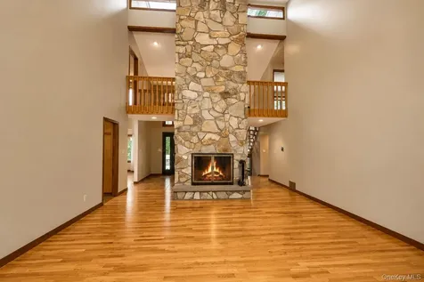 5 Buroak Drive Hopewell Junction NY 12533