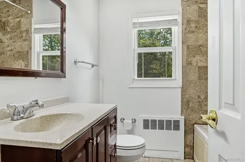 44 Kent Road White Plains NY 10603