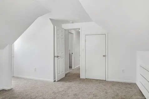 44 Kent Road White Plains NY 10603