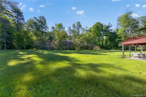 660 Washington Avenue Plainview NY 11803