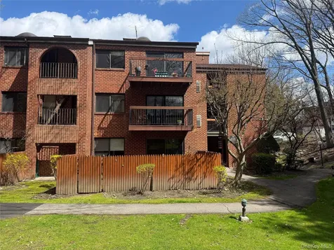 10 Bronxville Glen Drive Bronxville NY 10708