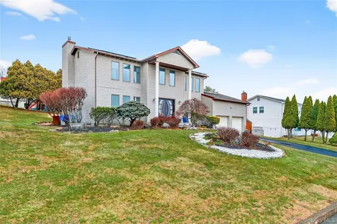 8 Lynch Court Garnerville NY 10923