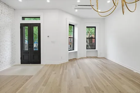 655 Decatur Street Brooklyn NY 11233