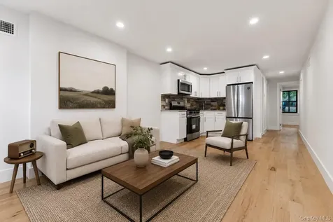 118 Cooper Street Brooklyn NY 11207