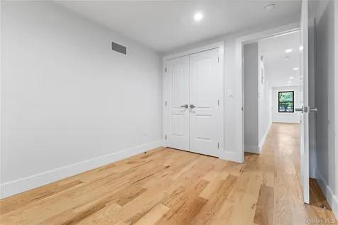 118 Cooper Street Brooklyn NY 11207