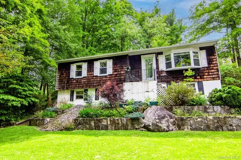 36 Rochambeau Road Garrison NY 10524