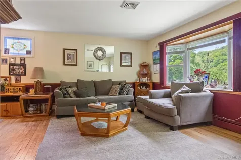 36 Rochambeau Road Garrison NY 10524