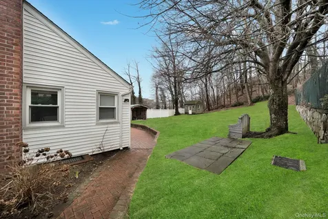 9 Valley View Drive Yonkers NY 10710