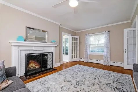 107 Lee Road Scarsdale NY 10583