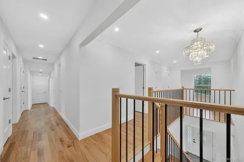 686 Depot Hill Road Poughquag NY 12570
