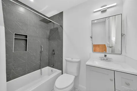 686 Depot Hill Road Poughquag NY 12570