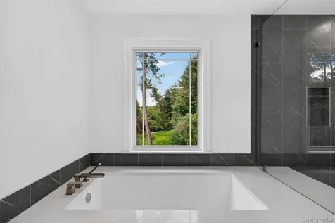 686 Depot Hill Road Poughquag NY 12570