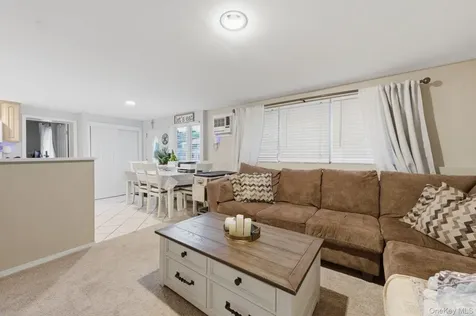 11 Lourae Drive Massapequa Park NY 11762
