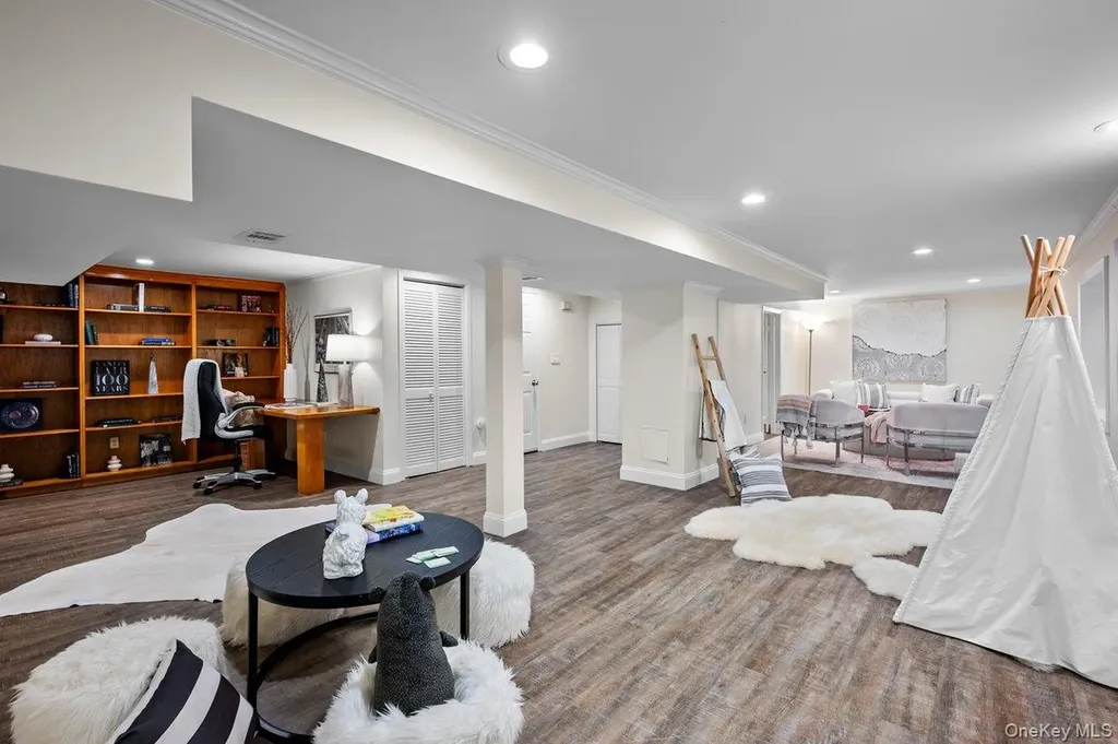 64 Bradford Avenue Rye NY 10580