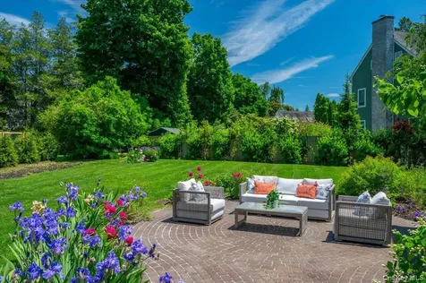 64 Bradford Avenue Rye NY 10580