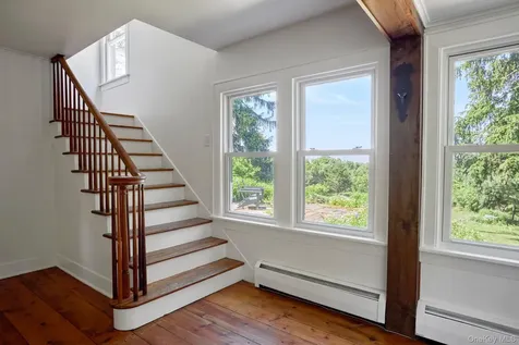 7 Blum Road Chatham NY 12075