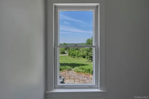 7 Blum Road Chatham NY 12075