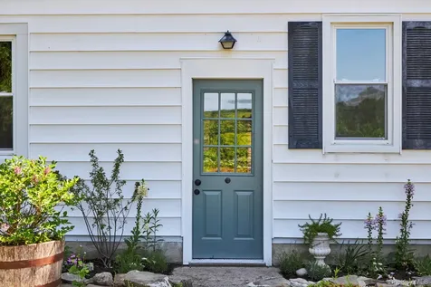 7 Blum Road Chatham NY 12075