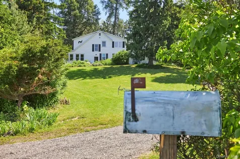 7 Blum Road Chatham NY 12075