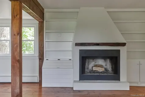 7 Blum Road Chatham NY 12075