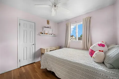 117 Washington Place Massapequa NY 11758