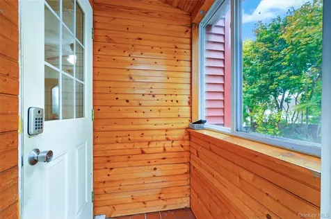 20 Heathcote Road Carmel NY 10512