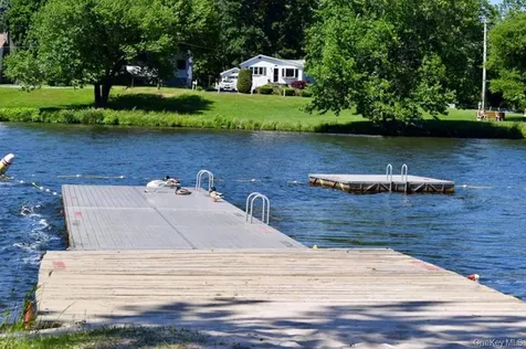 20 Heathcote Road Carmel NY 10512
