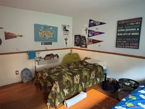 8 Trillium Road Pleasant Valley NY 12569