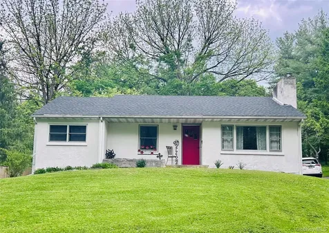 4 Petticoat Lane Beacon NY 12508