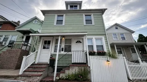 22 Ford Street Glen Cove NY 11542