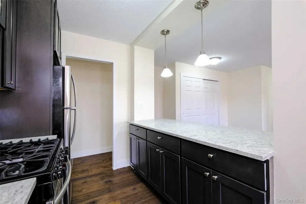 2550 Olinville Avenue Bronx NY 10467