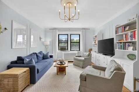 412 Munro Avenue Mamaroneck NY 10543