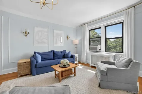 412 Munro Avenue Mamaroneck NY 10543