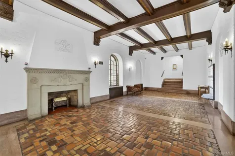 412 Munro Avenue Mamaroneck NY 10543