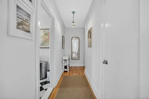 412 Munro Avenue Mamaroneck NY 10543