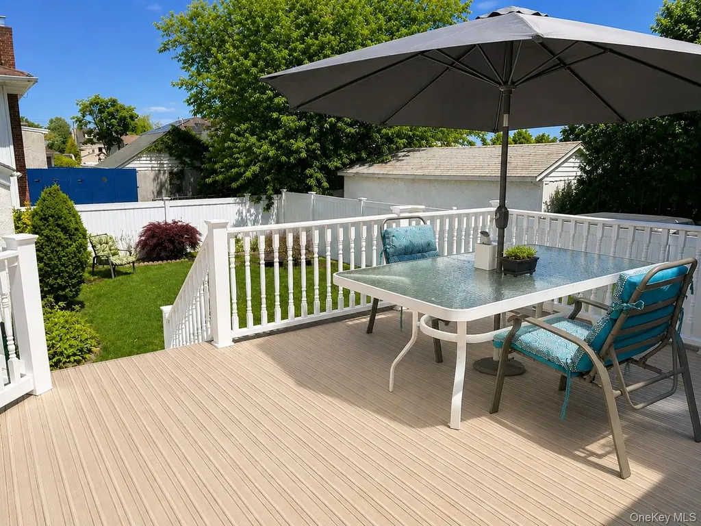 494 Lincoln Street Cedarhurst NY 11516