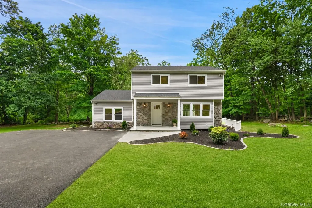 276 Agor Lane Mahopac NY 10541