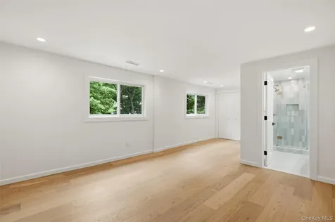 276 Agor Lane Mahopac NY 10541