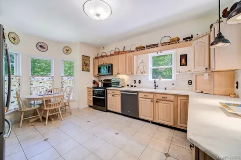 369 Grey Road South Fallsburg NY 12779
