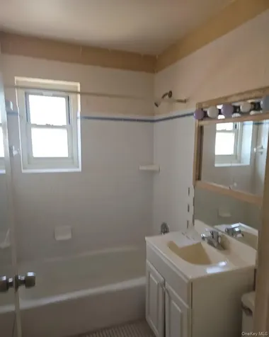 395 Westchester Avenue Port Chester NY 10573
