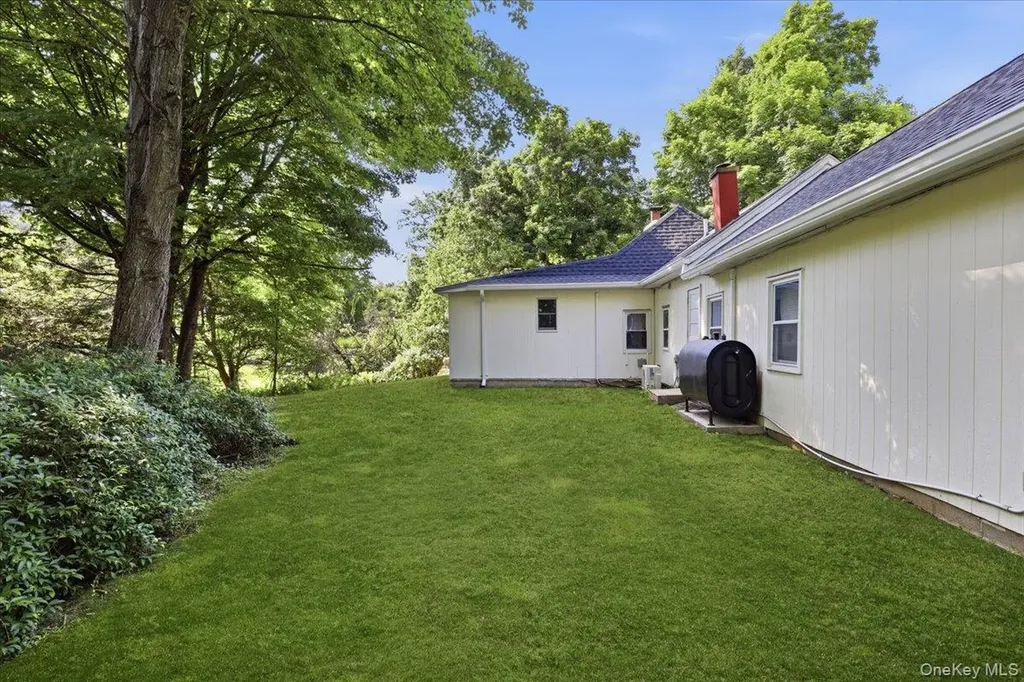 341 Cherry Street Bedford Hills NY 10507