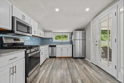 341 Cherry Street Bedford Hills NY 10507