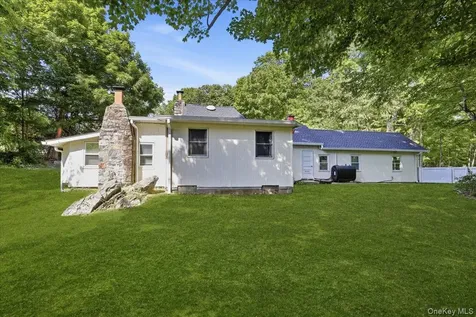 341 Cherry Street Bedford Hills NY 10507
