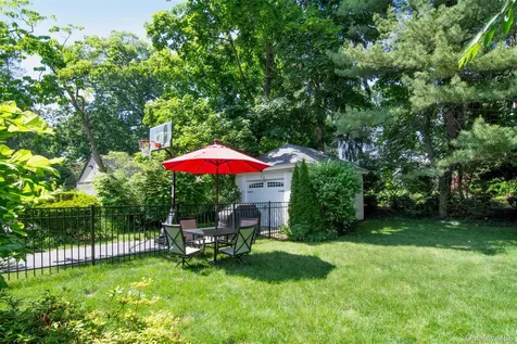 162 Ellison Avenue Bronxville NY 10708