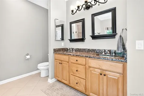 12 Meadowview Lane Carmel NY 10512