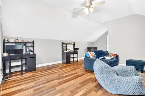 12 Meadowview Lane Carmel NY 10512