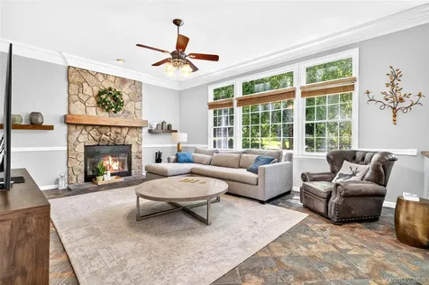 12 Meadowview Lane Carmel NY 10512
